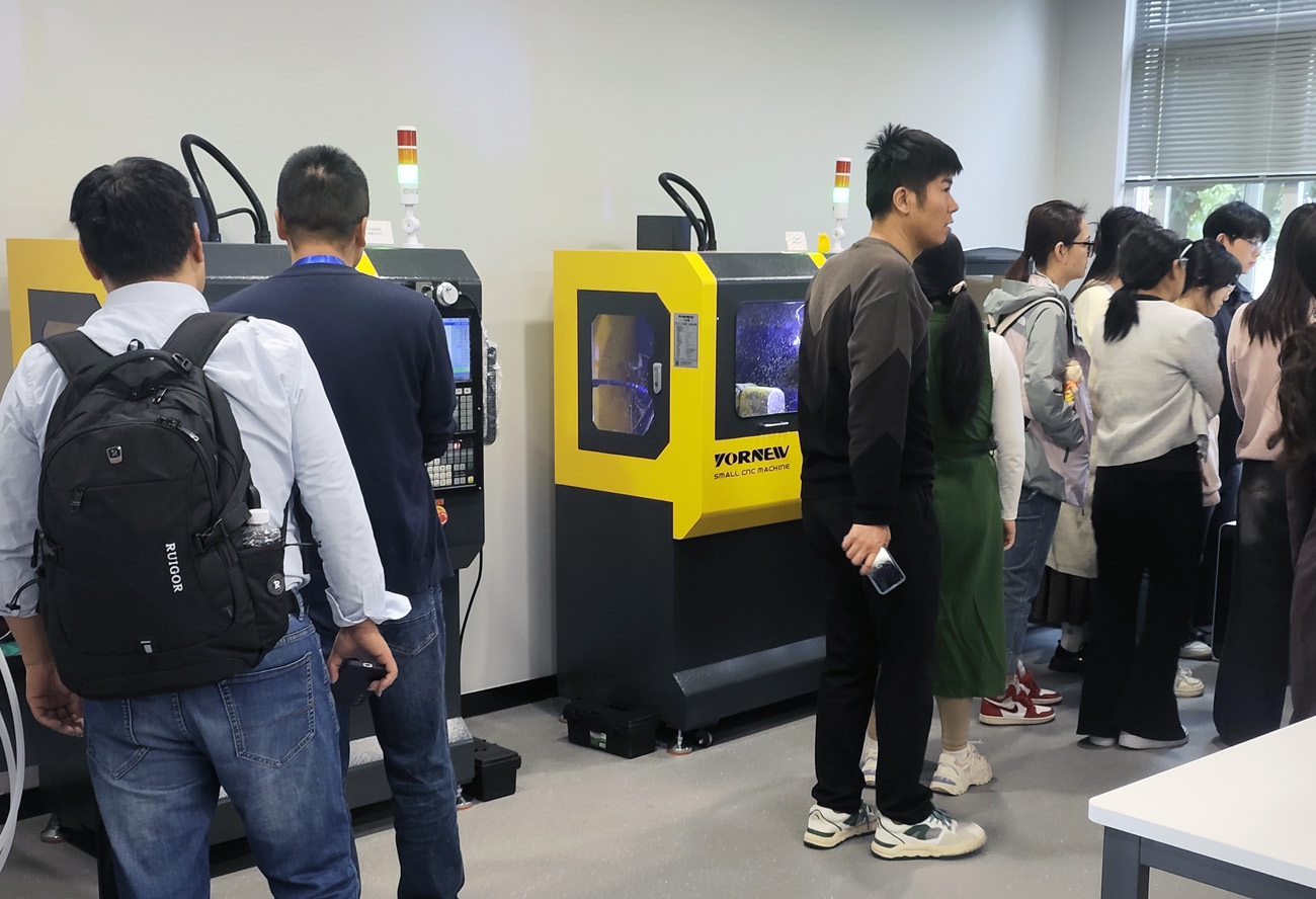 浙江工業(yè)大學之江學院創(chuàng)新教學實驗室